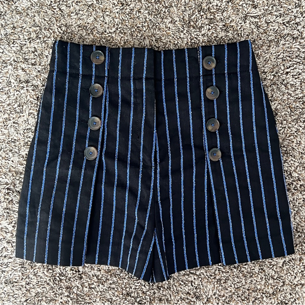 Derek Lam 10 Crosby button front shorts size 4 NWOT